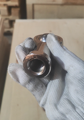 SI..TK maintenance-free rod end bearing features female thread design. 